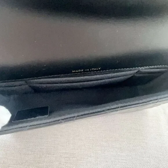 Chanel Women Pre-Loved Bag Brand New Condition - Picture 7 of 9